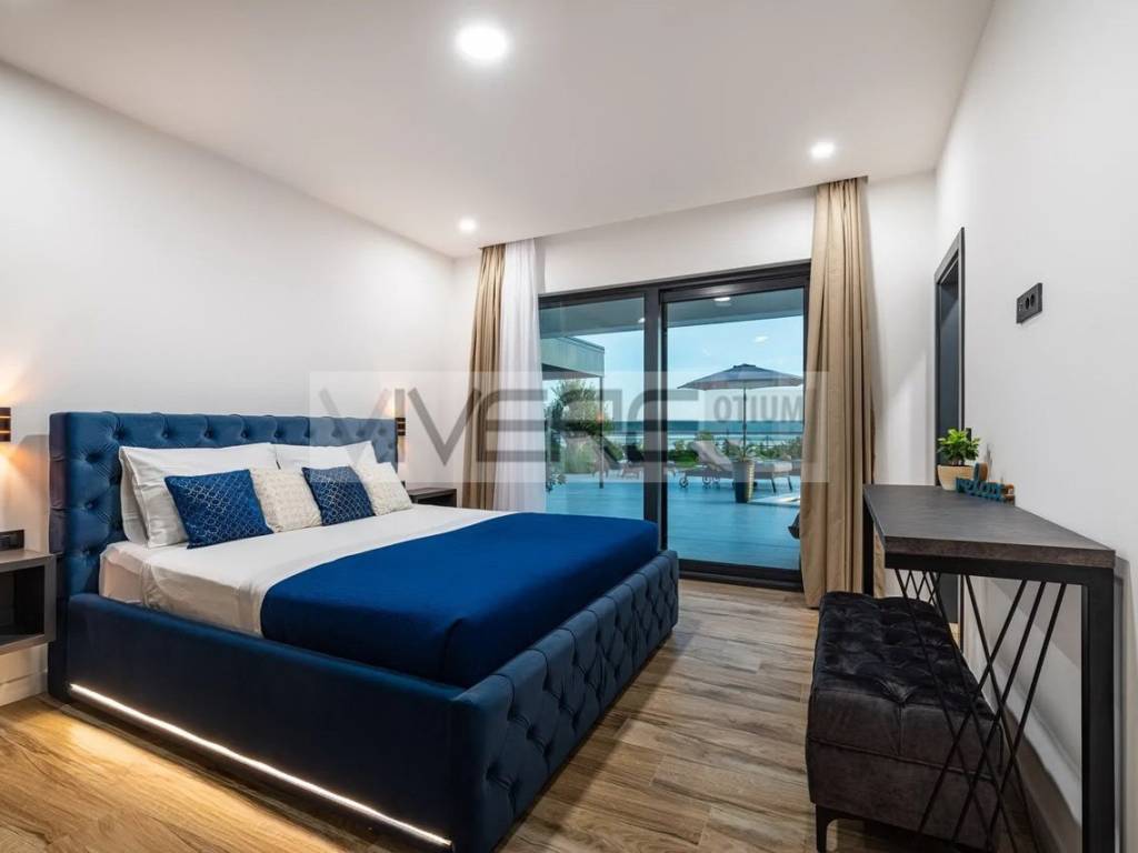 Bedroom on ground floor