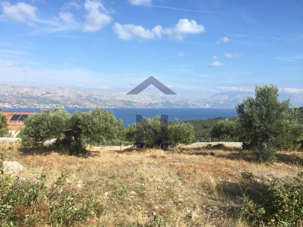 Poljoprivredno zemljište, Prodaja, Postira, Postira