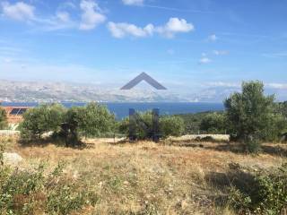 Poljoprivredno zemljište, Prodaja, Postira, Postira