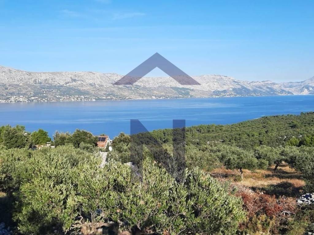 Poljoprivredno zemljište, Prodaja, Postira, Postira