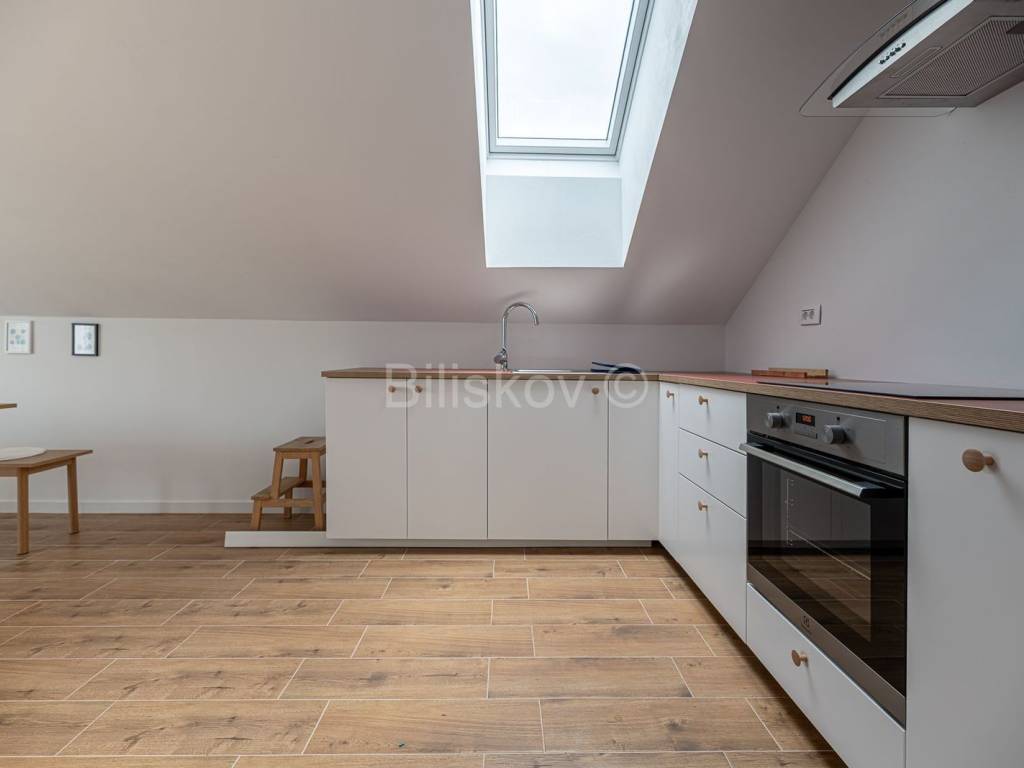 Stan u urbanoj vili, Najam, Zagreb, Trnje