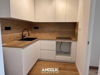 Stan u zgradi, Prodaja, Split, Split