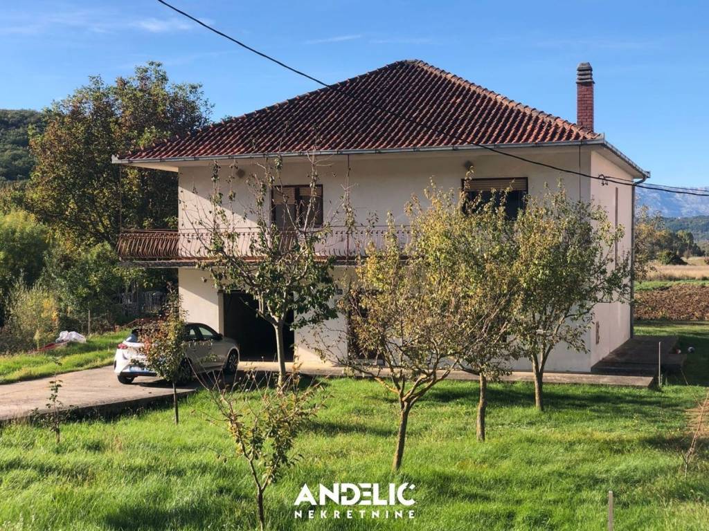 Samostojeća kuća, Prodaja, Trilj, Grab