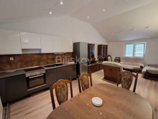 Stan u kući, Najam, Split, Split