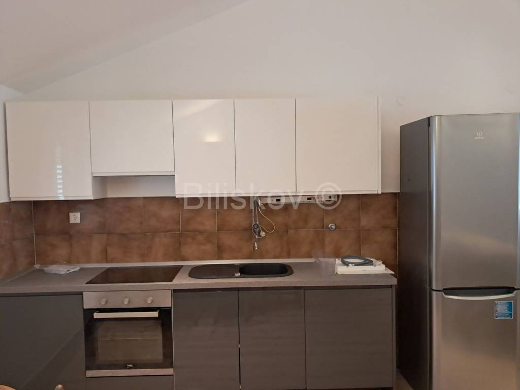 Stan u kući, Najam, Split, Split