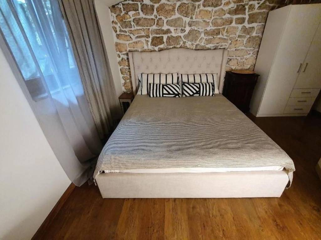 Kamena kuća, Prodaja, Poreč, Poreč