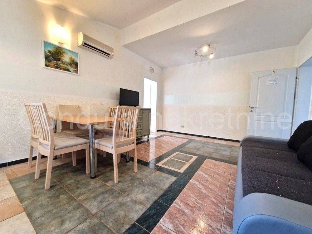 Apartman na moru, Prodaja, Vir, Vir