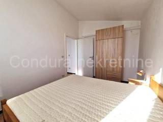 Apartman na moru, Prodaja, Vir, Vir