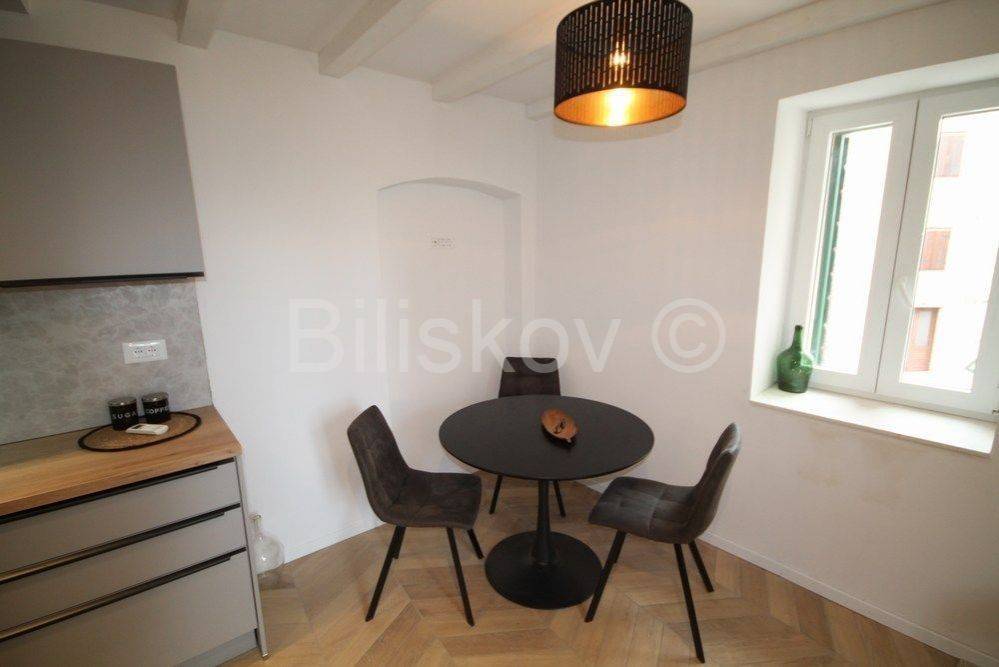 Dvojna kuća, Prodaja, Kaštela, Kaštel Štafilić