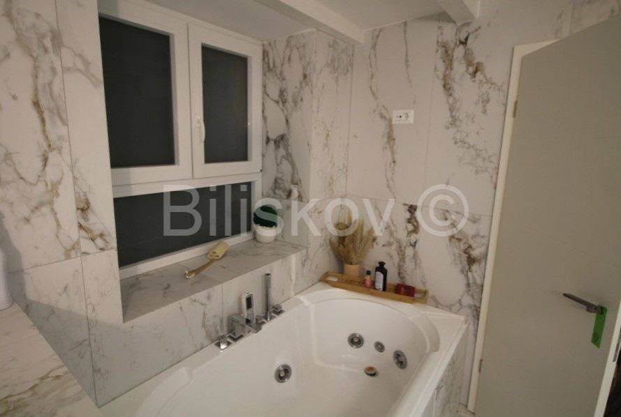 Dvojna kuća, Prodaja, Kaštela, Kaštel Štafilić