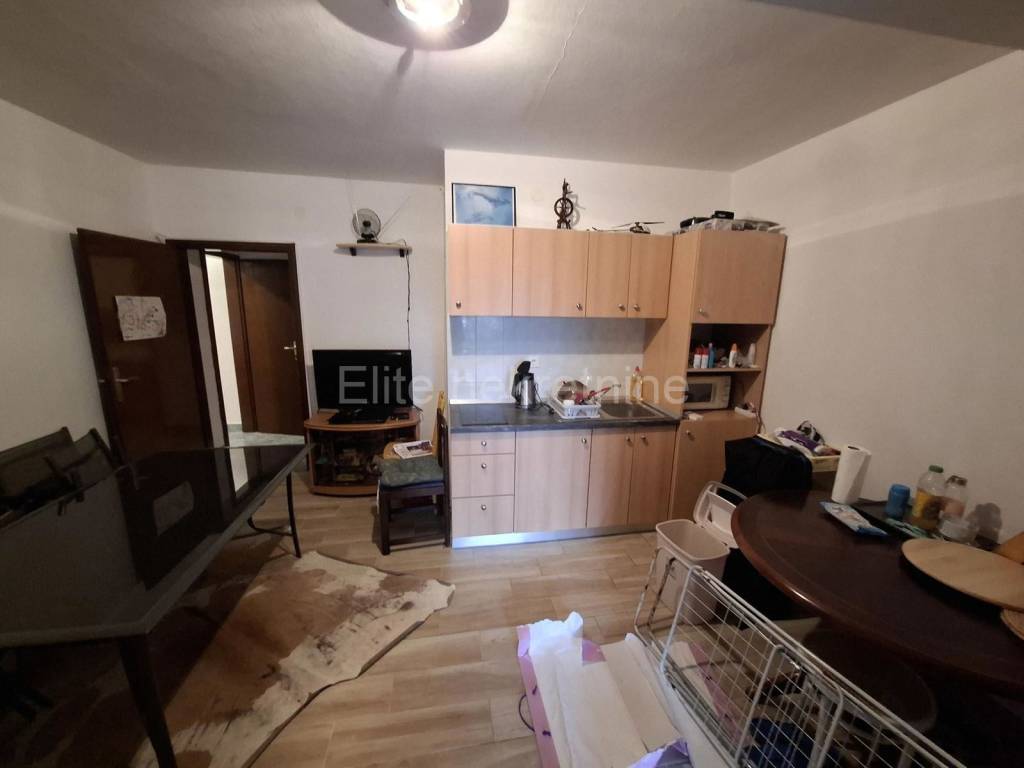 Stan u kući, Prodaja, Crikvenica, Crikvenica