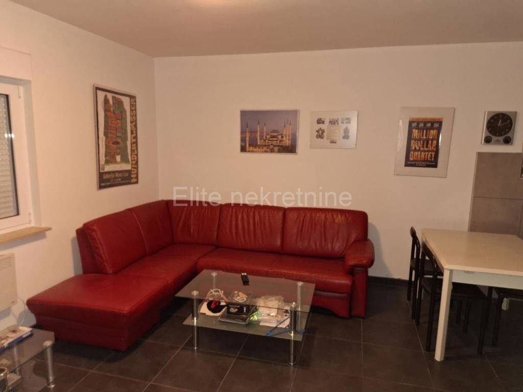 Stan u kući, Prodaja, Crikvenica, Crikvenica