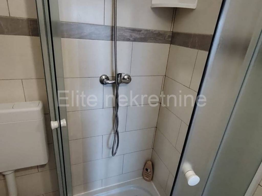 Stan u zgradi, Prodaja, Novi Vinodolski, Novi Vinodolski