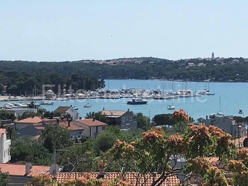 Obiteljski hotel, Prodaja, Medulin, Medulin
