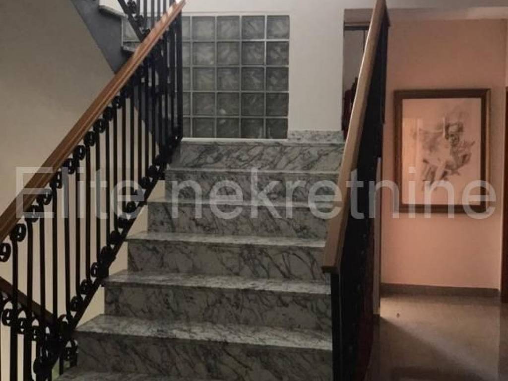 Obiteljski hotel, Prodaja, Medulin, Medulin