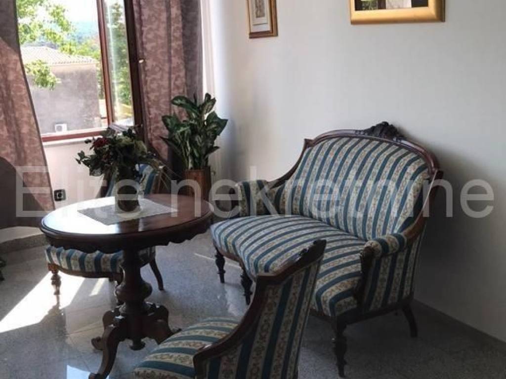 Obiteljski hotel, Prodaja, Medulin, Medulin