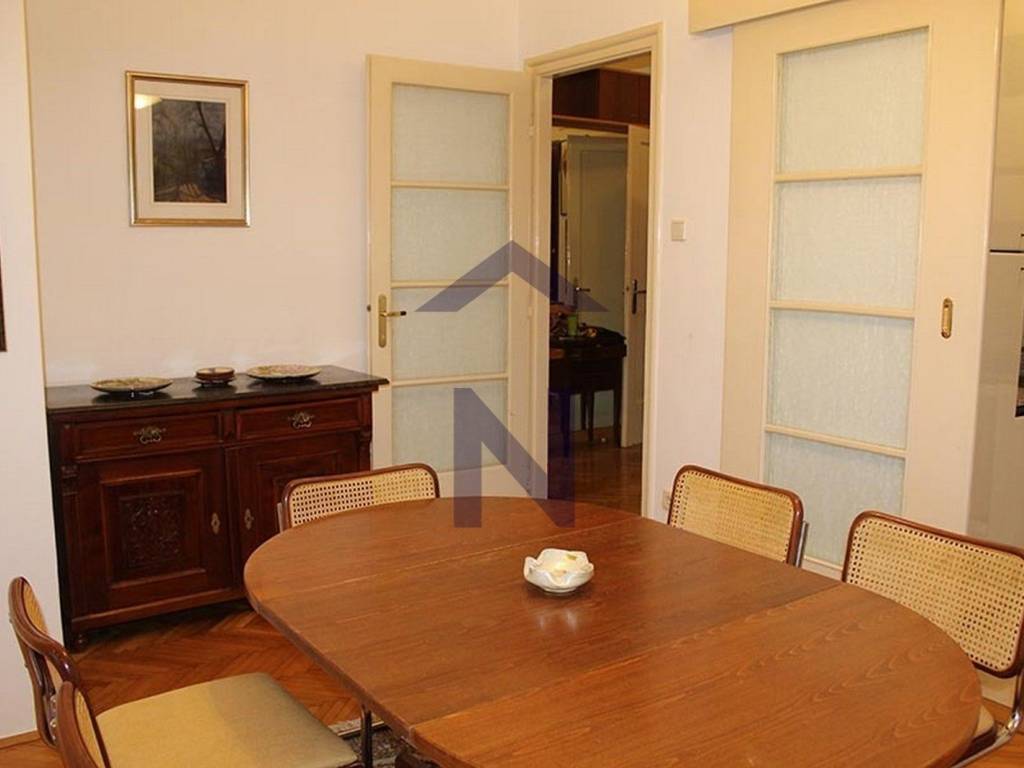 Stan u zgradi, Najam, Zagreb, Gornji Grad - Medveščak