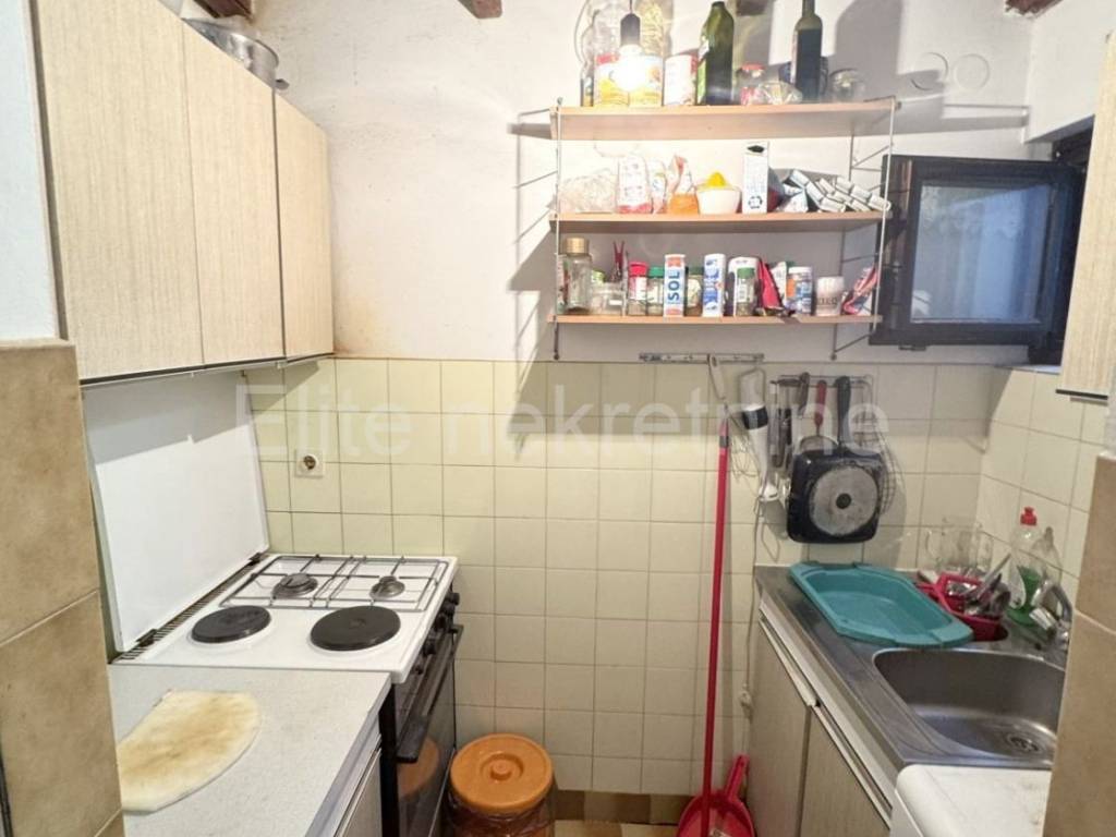 Stan u zgradi, Prodaja, Cres, Miholašćica