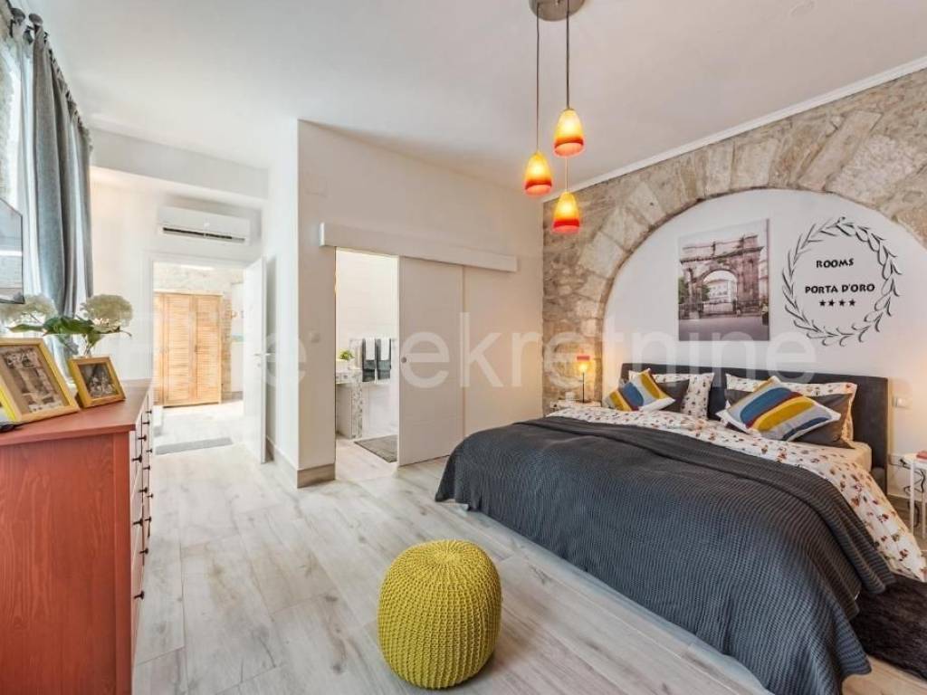 Stan u zgradi, Prodaja, Pula, Pula