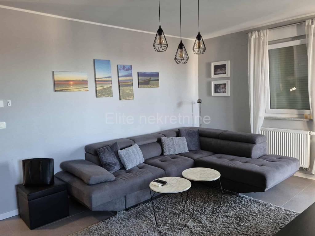 Stan u novogradnji, Najam, Rijeka, Zapad