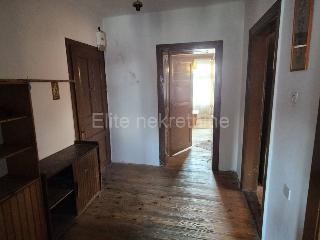 Stan u starijoj zgradi, Prodaja, Vrbovsko, Vrbovsko