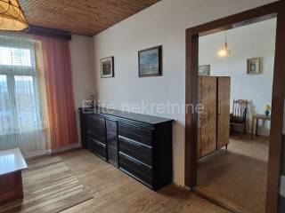 Stan u starijoj zgradi, Prodaja, Vrbovsko, Vrbovsko