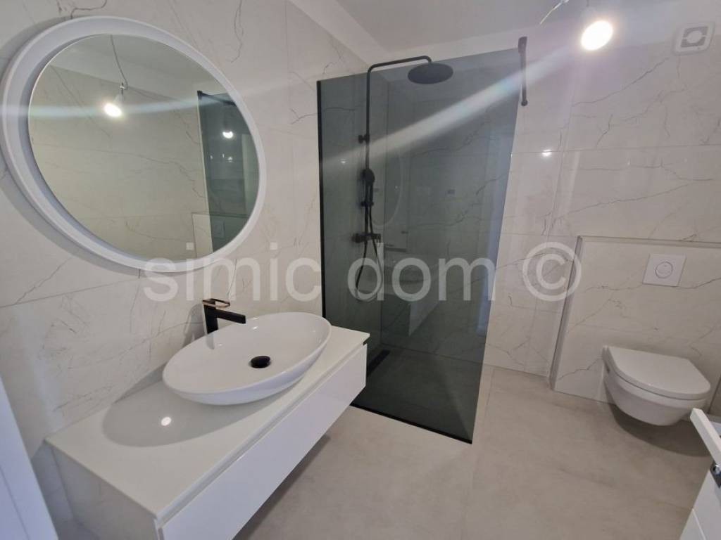 Apartman na moru, Prodaja, Šibenik - Okolica, Brodarica