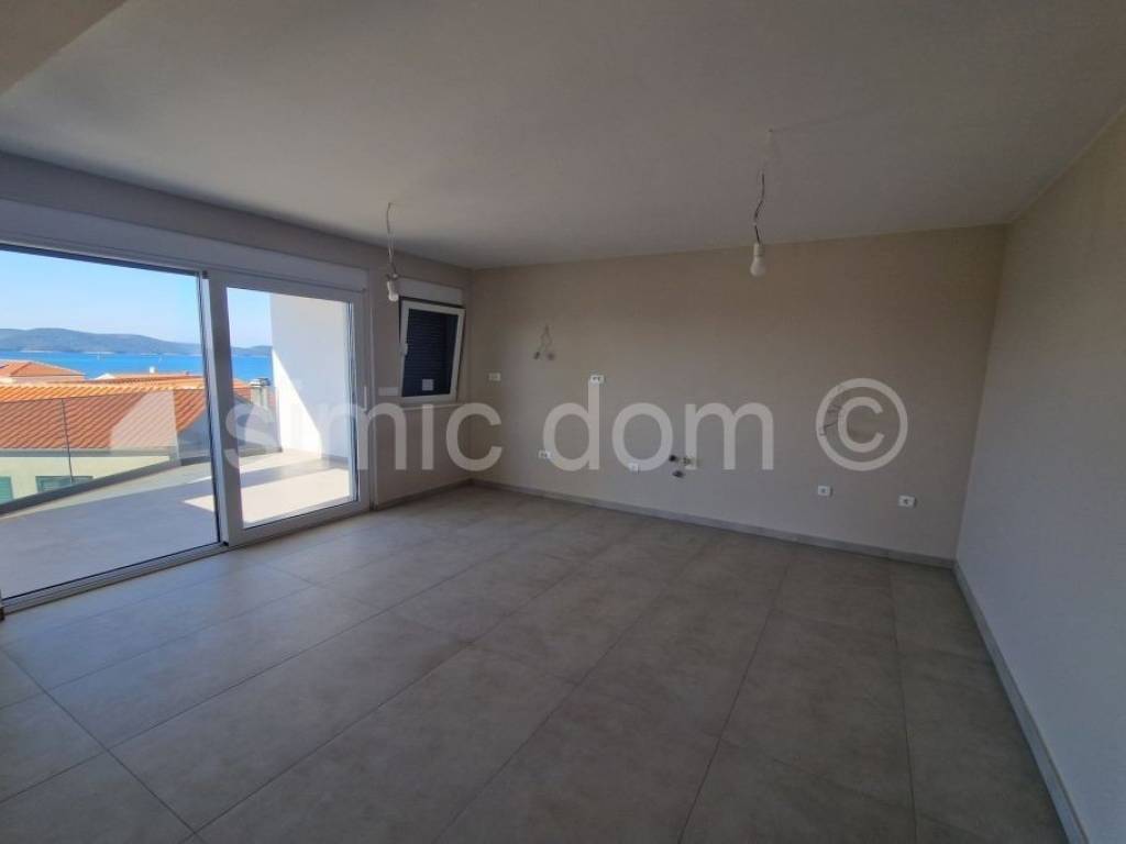 Apartman na moru, Prodaja, Šibenik - Okolica, Brodarica