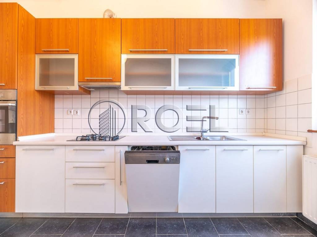 Stan u urbanoj vili, Najam, Zagreb, Maksimir