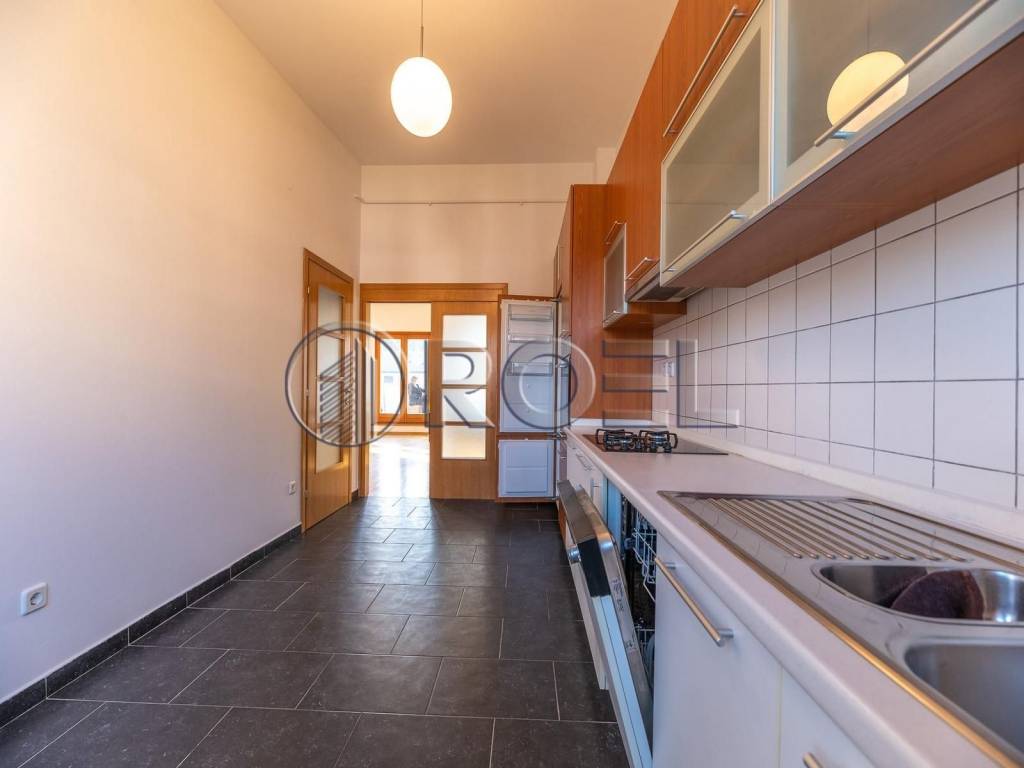 Stan u urbanoj vili, Najam, Zagreb, Maksimir