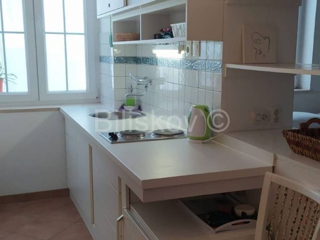 Stan u zgradi, Najam, Split, Split