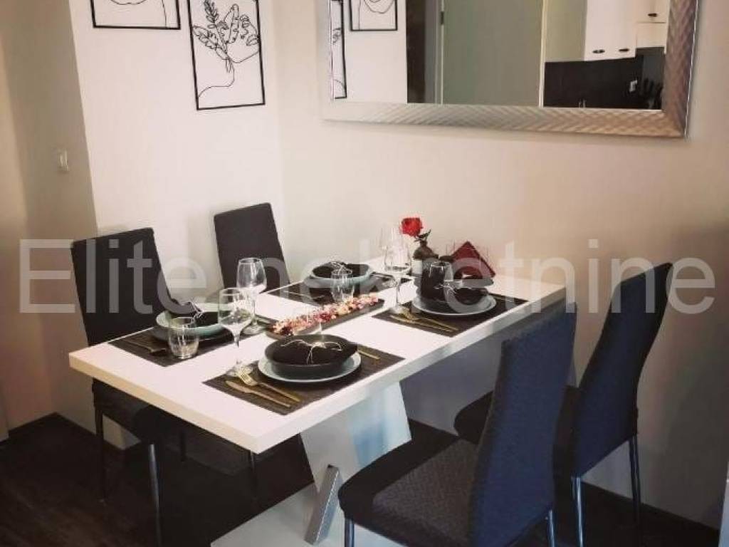 Stan u zgradi, Najam, Rijeka, Centar