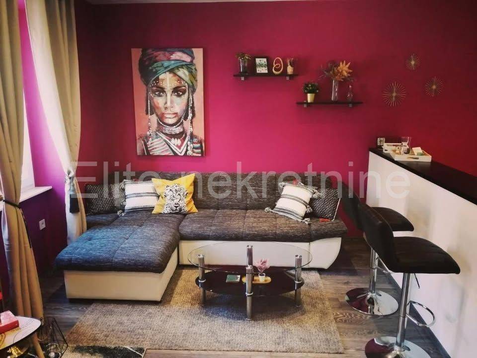 Stan u zgradi, Najam, Rijeka, Centar