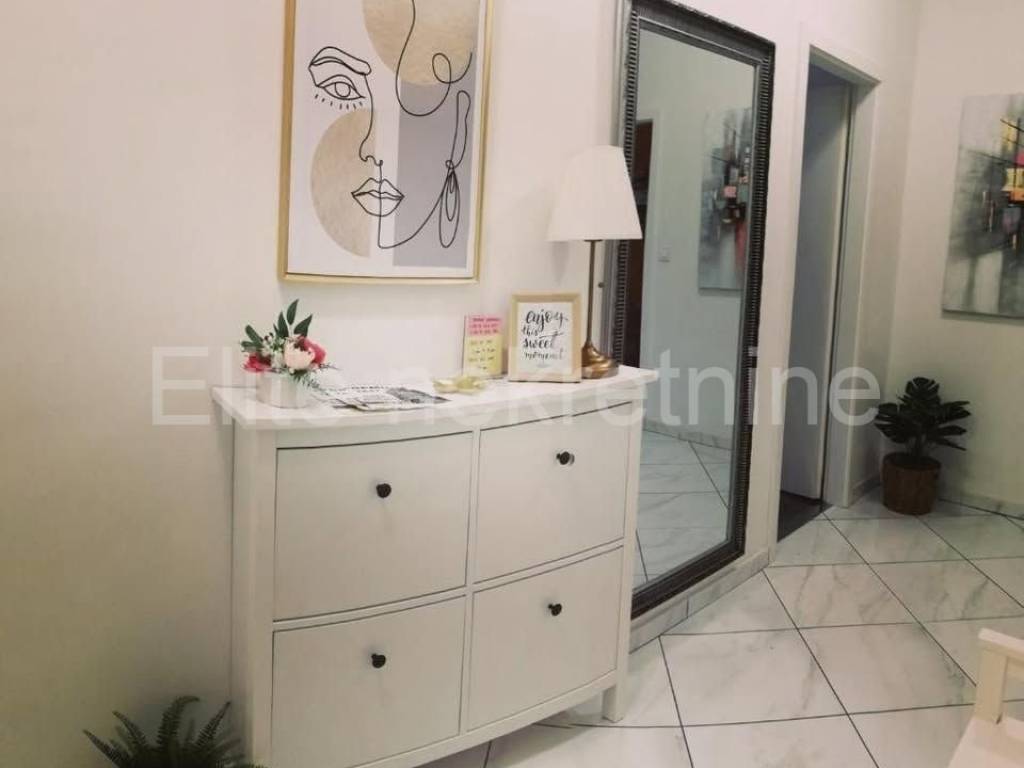 Stan u zgradi, Najam, Rijeka, Centar