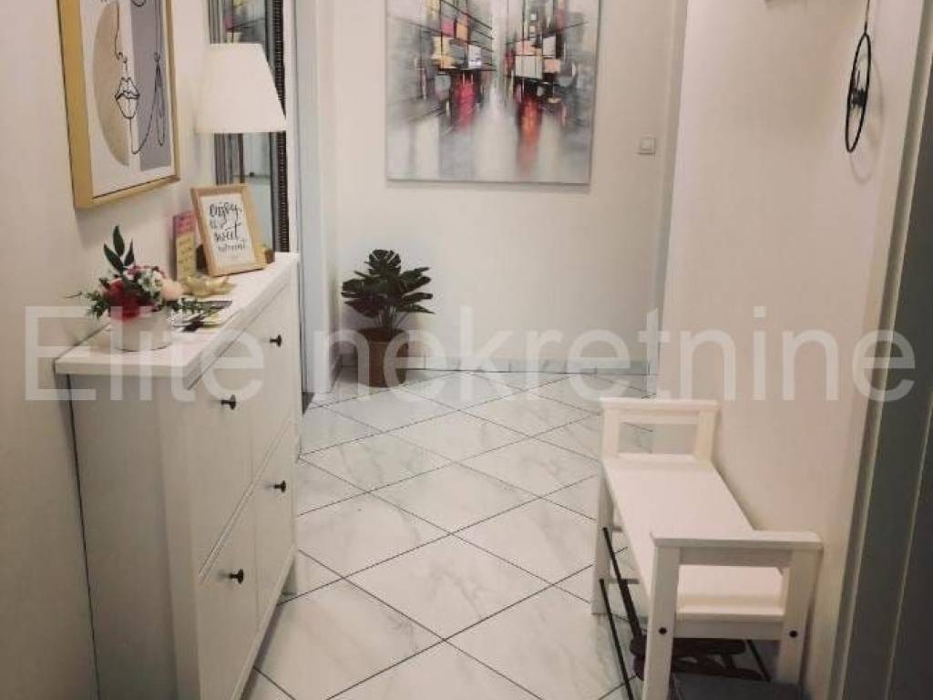 Stan u zgradi, Najam, Rijeka, Centar