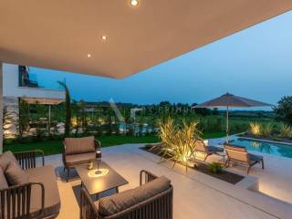 Vila, Prodaja, Poreč, Kukci