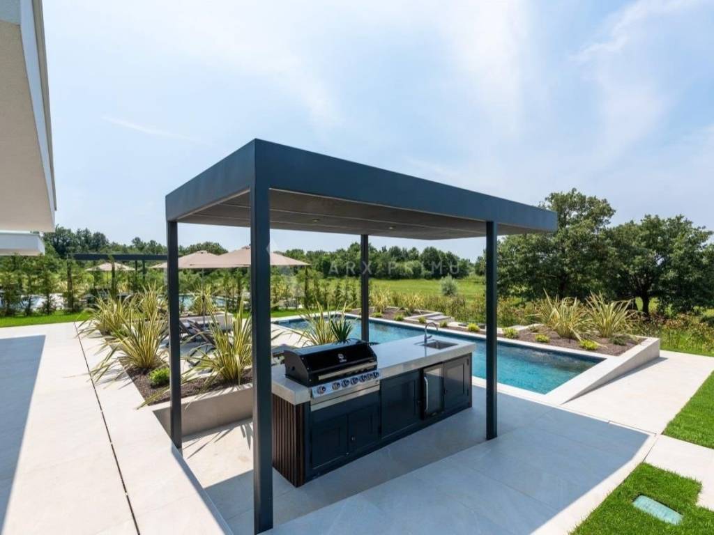 Vila, Prodaja, Poreč, Kukci