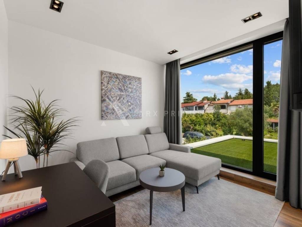 Vila, Prodaja, Poreč, Kukci