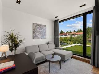 Vila, Prodaja, Poreč, Kukci