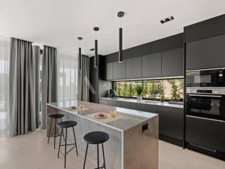 Vila, Prodaja, Poreč, Kukci