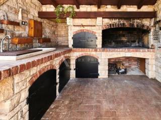 Vila, Prodaja, Buje, Buje