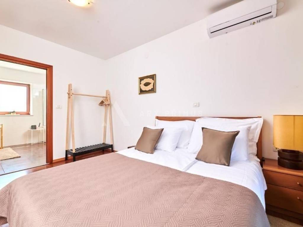 Vila, Prodaja, Buje, Buje