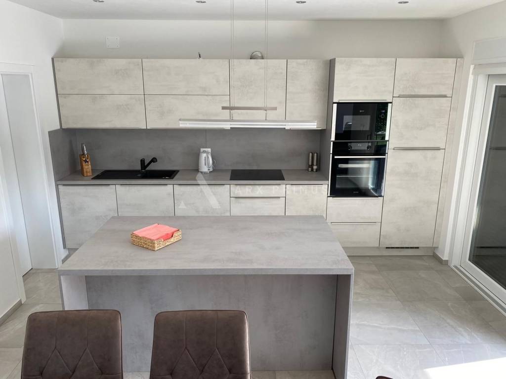 Dvojna kuća, Prodaja, Umag, Bašanija