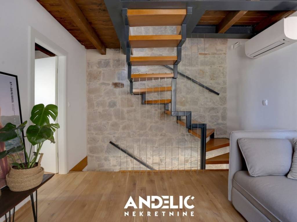 Stan višeetažni, Prodaja, Split, Split