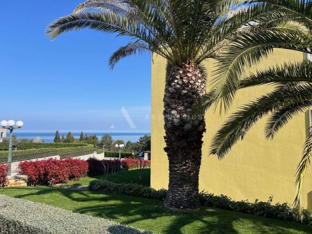 Stan u urbanoj vili, Prodaja, Umag, Crveni Vrh