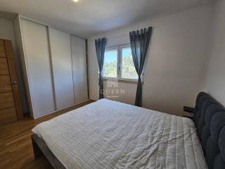 Apartman na moru, Prodaja, Vir, Vir