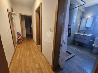 Apartman na moru, Prodaja, Vir, Vir