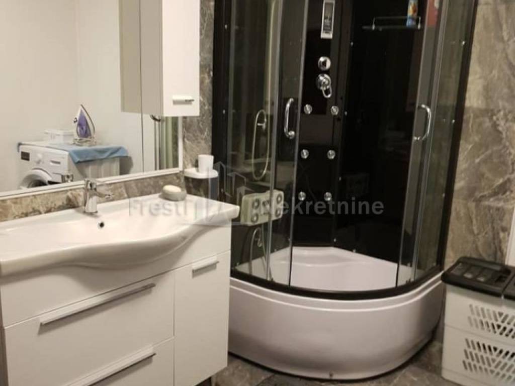 Dvojna kuća, Prodaja, Vir, Vir