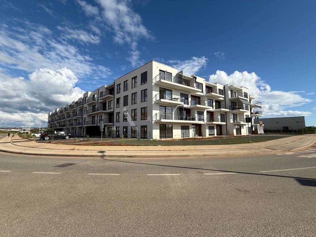 Stan u zgradi, Prodaja, Umag, Umag