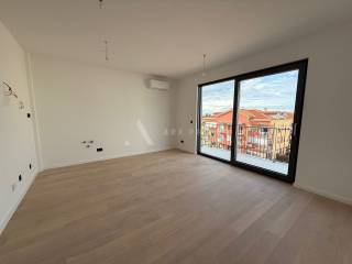 Stan u zgradi, Prodaja, Umag, Umag